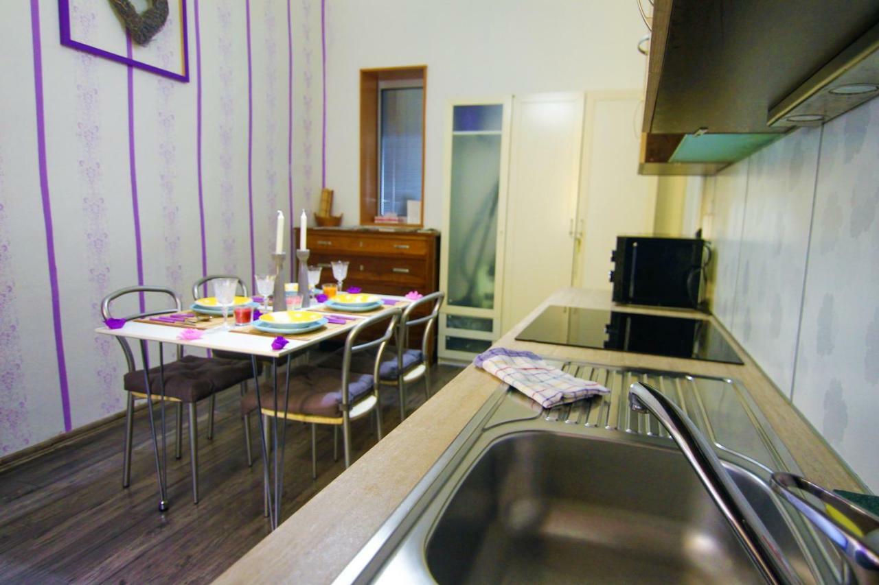 Central Cozy Apartment Прага Экстерьер фото