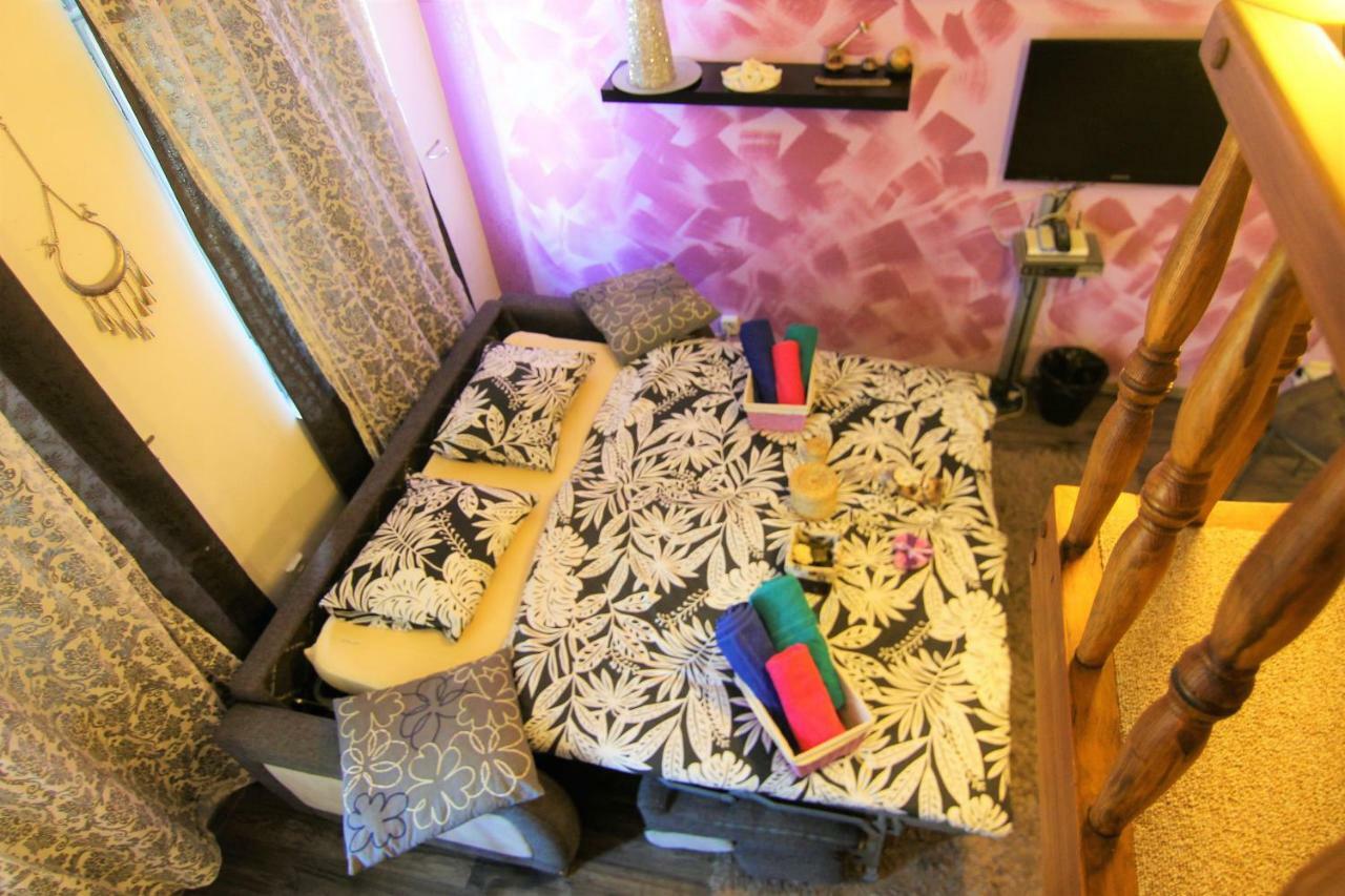 Central Cozy Apartment Прага Экстерьер фото